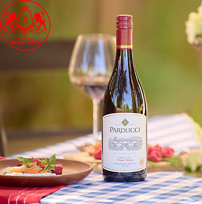 Rượu Vang Parducci Pinot Noir