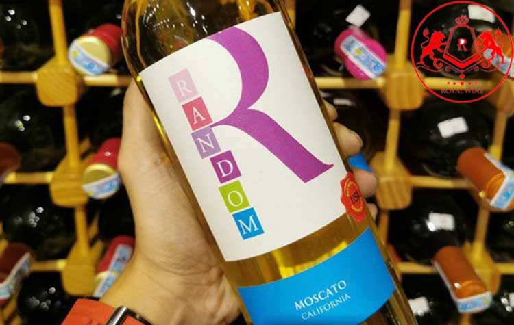 Ruou Vang Random Moscato 2