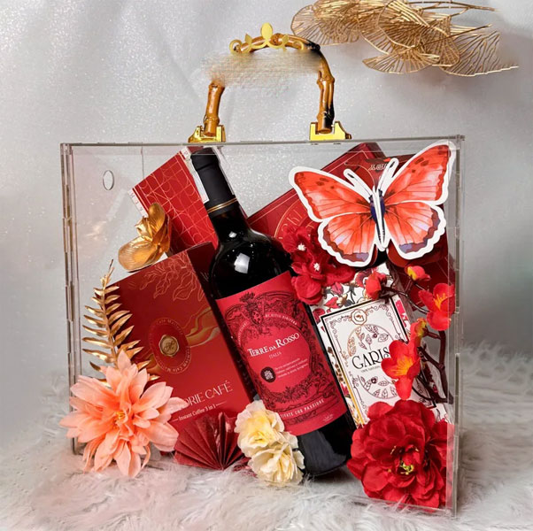 Giỏ Quà Rượu Vang Royal